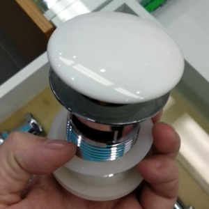 KLIP KLAP OKRUGLI BELI ZA LAVABO BEZ PRELIVA KLIP KLAP OKRUGLI BELI ZA LAVABO BEZ PRELIVA